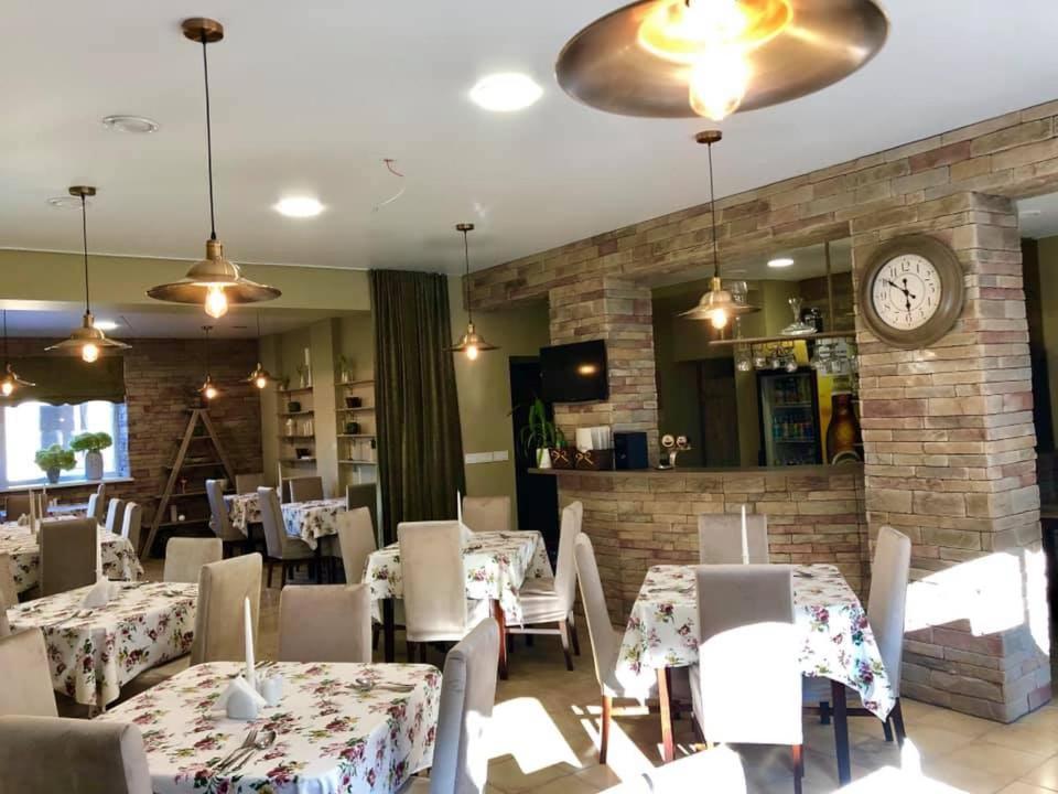 Hotel Laisves 30 Możejki Zewnętrze zdjęcie