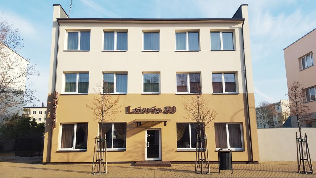 Hotel Laisves 30 Możejki Zewnętrze zdjęcie