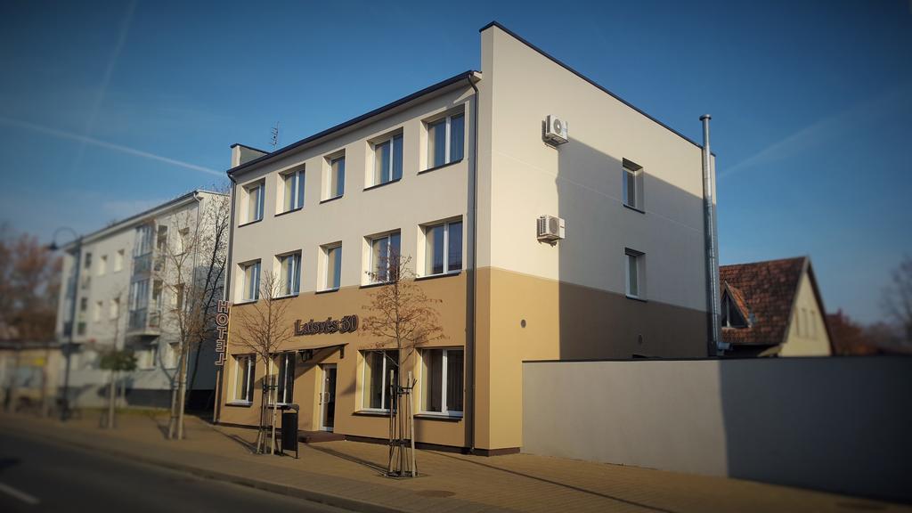 Hotel Laisves 30 Możejki Zewnętrze zdjęcie